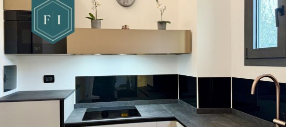 3 rooms Apartment in Florence, Italy No. 117060 23