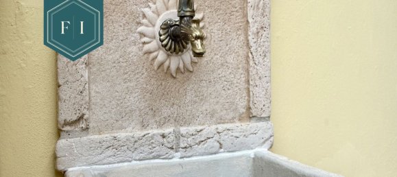 3 rooms Apartment in Florence, Italy No. 117060 15