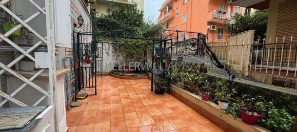 2 rooms Apartment in Rome, Italy No. 213064 5