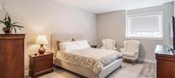 2 bedrooms House in British Columbia, Canada No. 1202 10