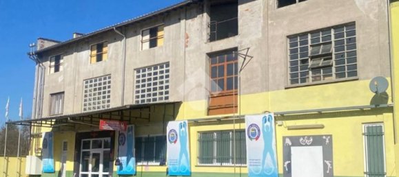 Entrepôt à Turbigo, Italy 340m² No. 54758 5