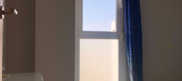 Apartamento de 3 dormitorios en Badajoz, Spain No. 186775 8