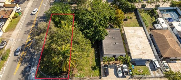 hotel en venta en Miami, Miami-Dade, Florida, USA № 615932 3