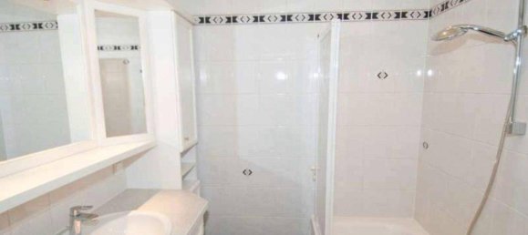 3غرفة شقة في Schwechat, Austria رقم 229503 9