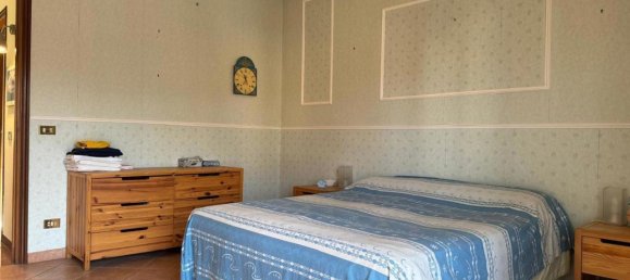 4غرفة شقة في San Lorenzo Nuovo, Italy رقم 38609 4