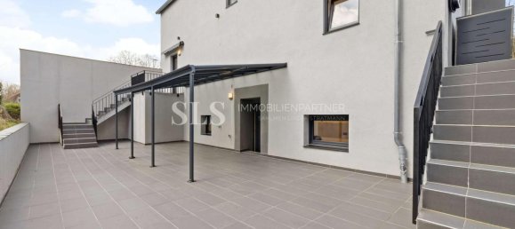 5 bedrooms House in Essen, Germany No. 50121 12