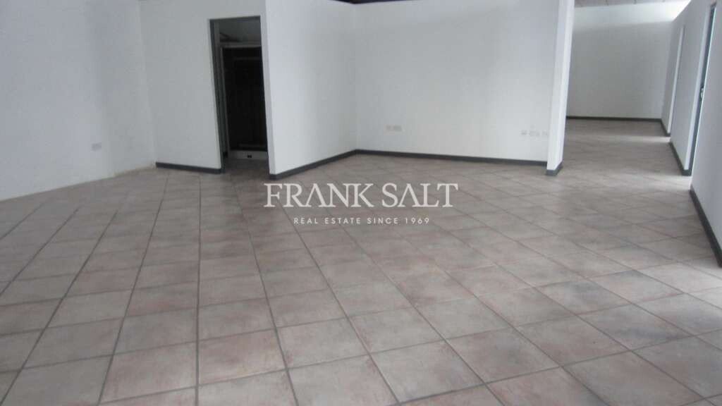 Büro in Ta' Xbiex, Malta 900m², Nr. 11789