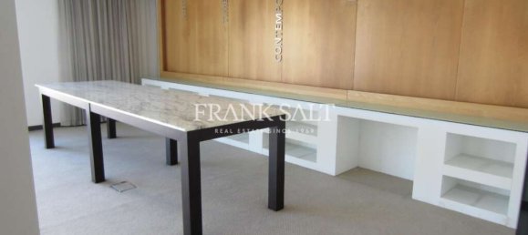 Büro in Ta' Xbiex, Malta 900m², Nr. 11789 4