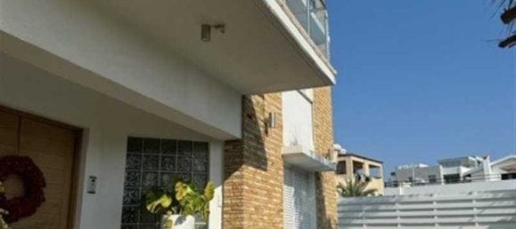 6 bedrooms House in Limassol, Cyprus No. 16623 6