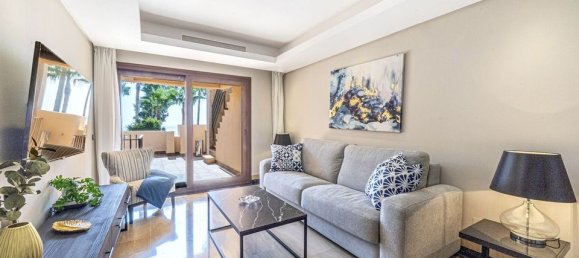 2 bedrooms Apartment in Estepona, Spain No. 189643 4