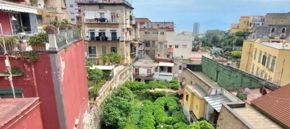2 bedrooms Apartment in Naples, Italy No. 311565 4