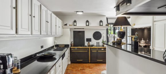 Вилла с 5 спальнями в Кабри, Франция № 1431 9