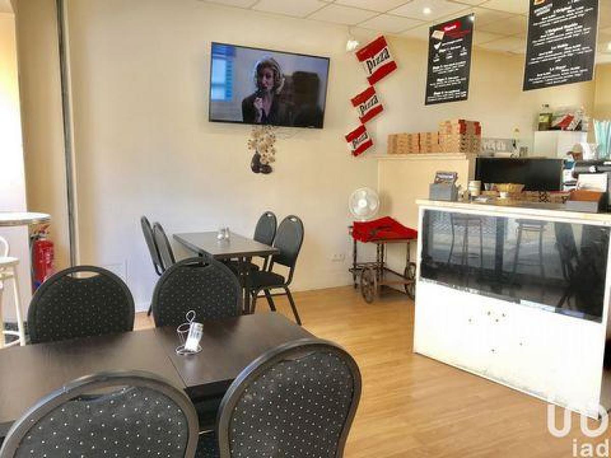 Fábrica en Nangis, France 58 m² No. 18813