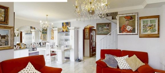 5 غرف نوم تاون هاوس في Malaga, Spain رقم 183905 4