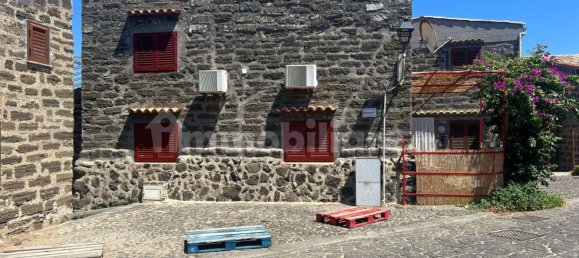 2 bedrooms House in Ustica, Italy No. 299186 9