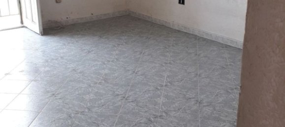 4 rooms Apartment in Palermo, Italy No. 257024 3