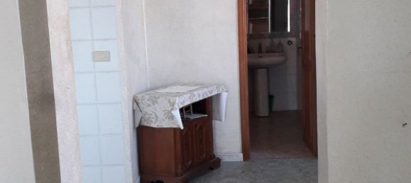 4 rooms Apartment in Palermo, Italy No. 257024 15