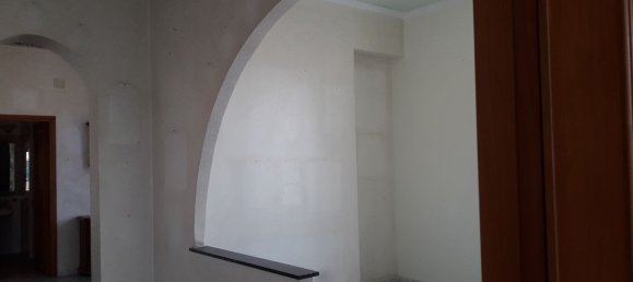 4 rooms Apartment in Palermo, Italy No. 257024 13