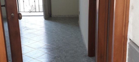 4 rooms Apartment in Palermo, Italy No. 257024 12