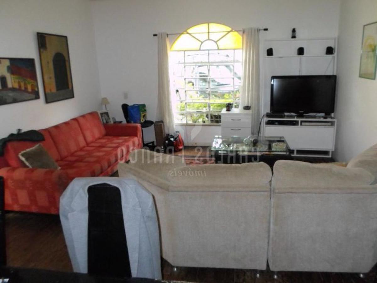 Casa de 3 dormitorios en Sao Paulo, Brazil No. 593237