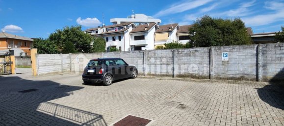 1 Schlafzimmer Wohnung in Saronno, Italy, Nr. 381496 3