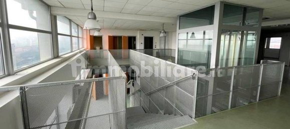 3329m² Office in Rovigo, Italy No. 357155 20
