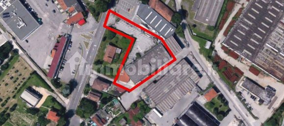 3329m² Office in Rovigo, Italy No. 357155 26