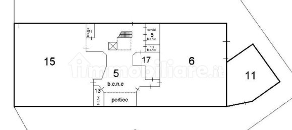3329m² Office in Rovigo, Italy No. 357155 12