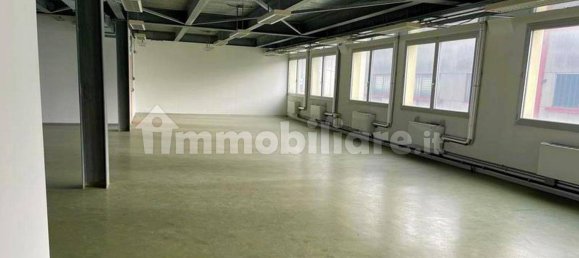 3329m² Office in Rovigo, Italy No. 357155 14