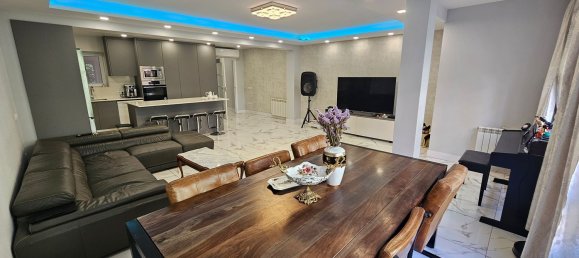 5 bedrooms Apartment in Tarragona, Spain No. 159034 8