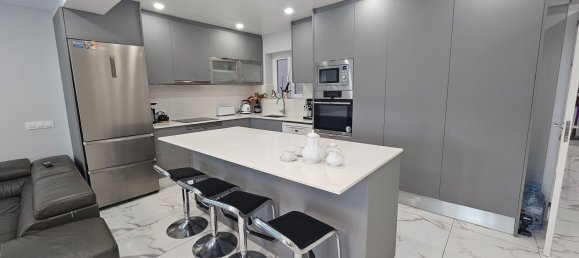 5 bedrooms Apartment in Tarragona, Spain No. 159034 4