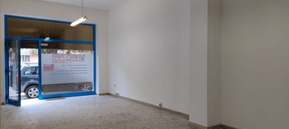 Garaje de 1 habitación en Pescara, Italy No. 3139 2