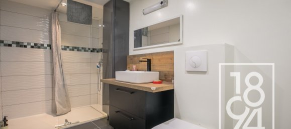 1 bedroom Apartment in Marseille, France No. 342791 6