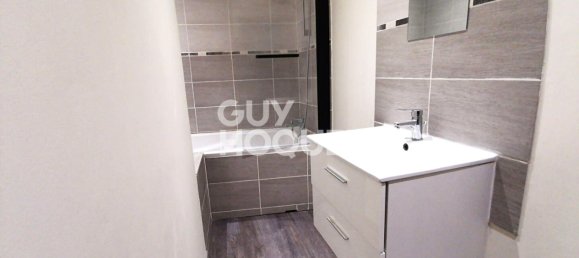 3 chambres Maison à Armentières, France No. 42989 5