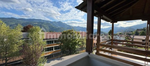 3 bedrooms Apartment in Clusone, Italy No. 276336 8