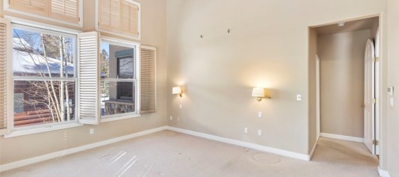 Propiedad comercial de 5 dormitorios en Keystone, USA No. 560322 30