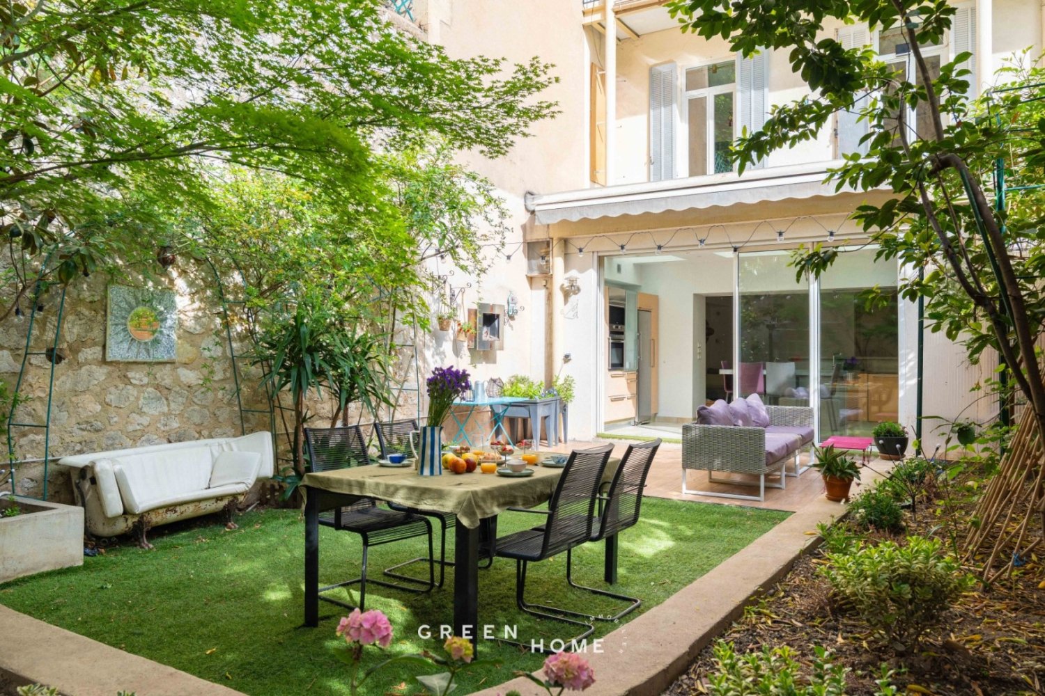 Дуплекс с 4 спальнями в Марсель, Франция № 345085