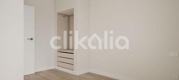 Apartamento de 1 dormitorio en Madrid, Spain No. 167682 18