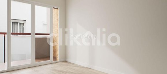 Apartamento de 1 dormitorio en Madrid, Spain No. 167682 2