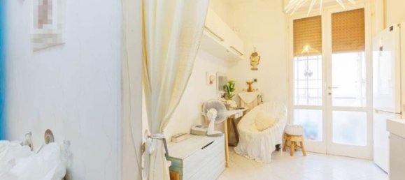 Apartamento de 8 dormitorios en Livorno, Italy No. 314584 30