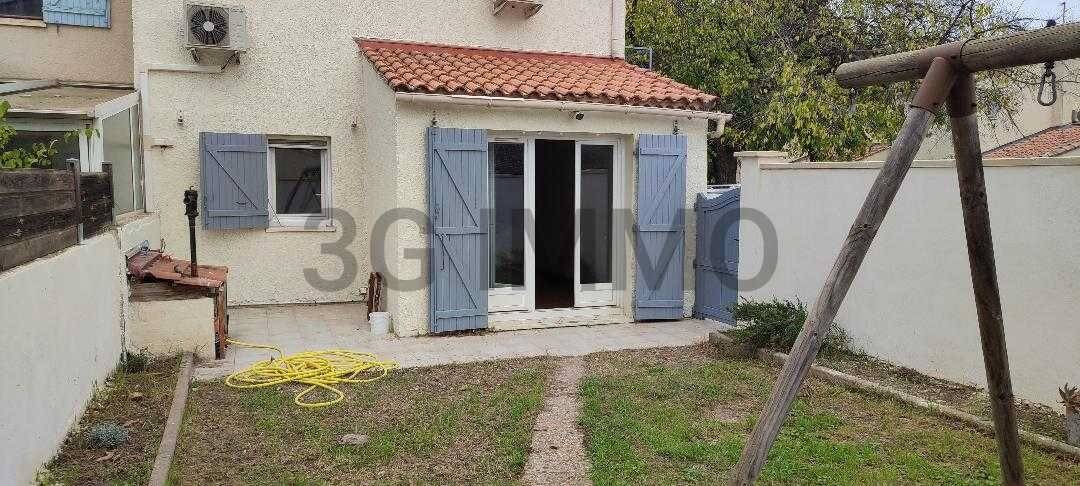 3 bedrooms Villa in Avignon, France No. 202465