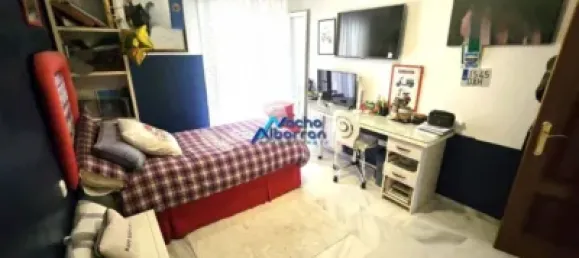 5 chambres Maison de ville à Badajoz, Spain No. 156032 37