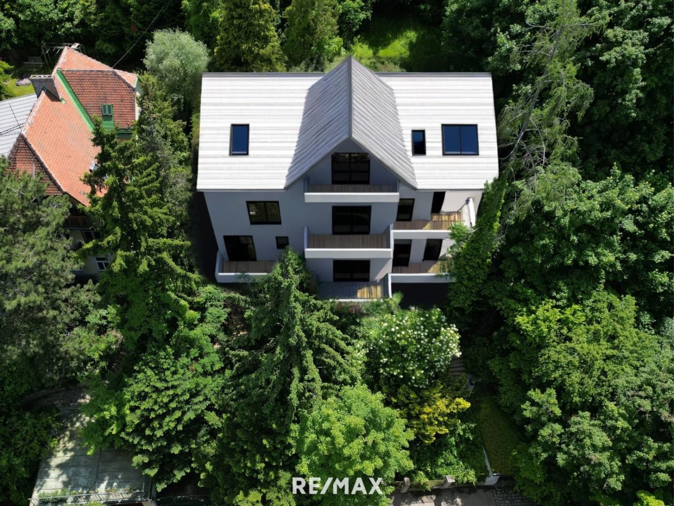  Land in Hernals, Austria No. 127990