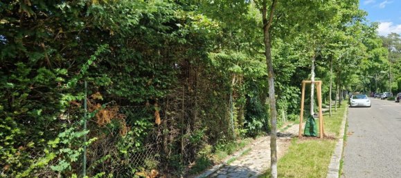  Land in Hernals, Austria No. 127990 9