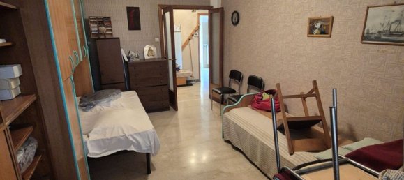 4 rooms Apartment in Viterbo, Italy No. 264480 16