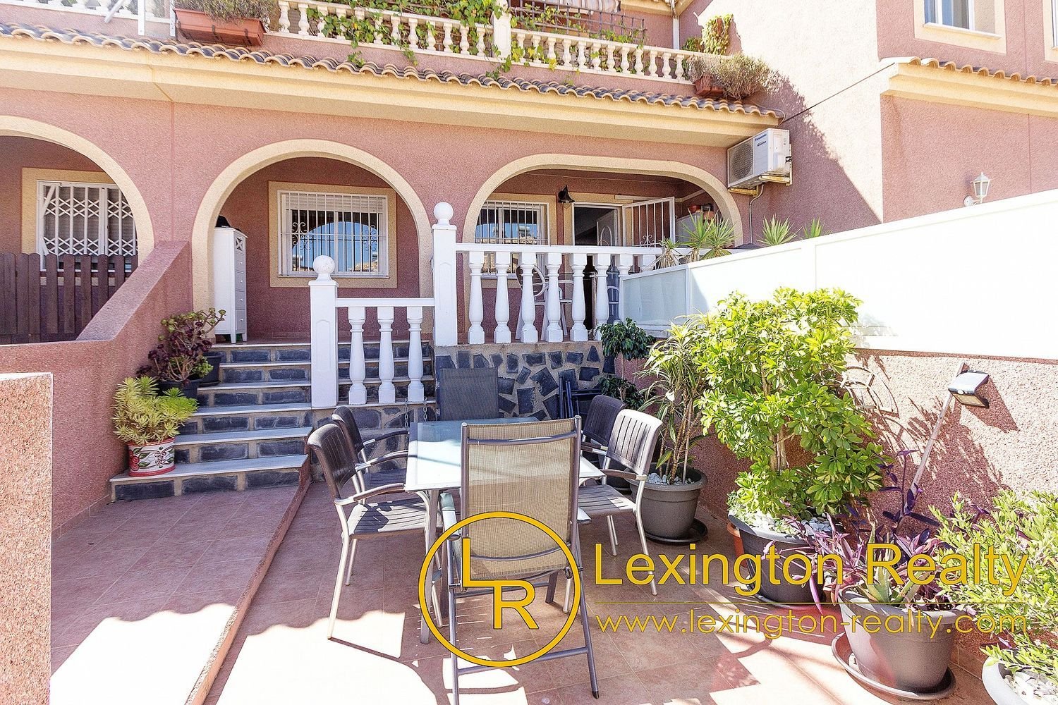 Квартира с 3 спальнями в Гран Алакант, Испания № 144741