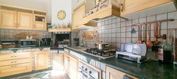 Дом с 8 комнатами в Nardò, Италия № 233691 33