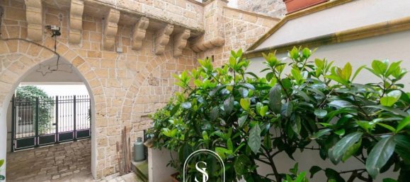 Дом с 8 комнатами в Nardò, Италия № 233691 20