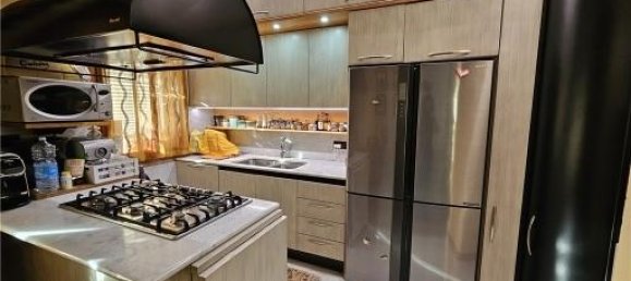 5 rooms Apartment in Empoli, Italy No. 31644 7