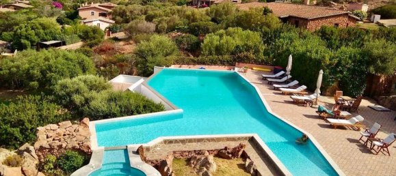 20غرفة فيلا في Loiri Porto San Paolo, Italy رقم 58750 3